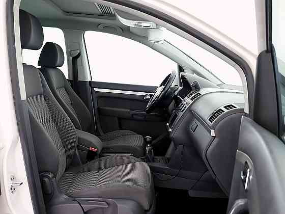 Volkswagen Touran Comfortline 2.0 TDI 103kW Tallina