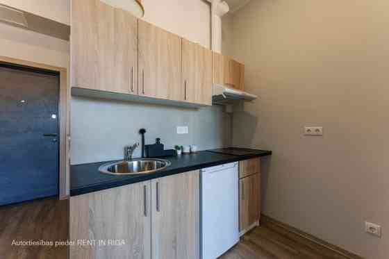 Available for long term rent (starting from 6 months): Modern studio apartment in a renovated buildi Рига