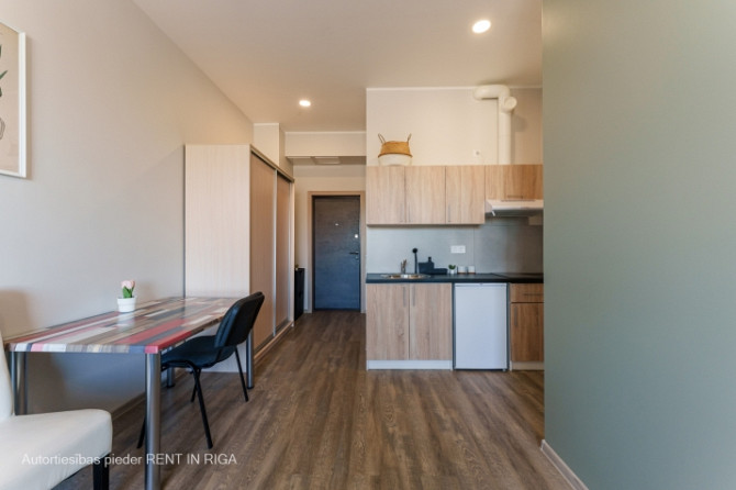 Available for long term rent (starting from 6 months): Modern studio apartment in a renovated buildi Рига - изображение 2