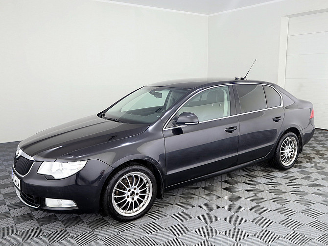 Skoda Superb Highline 1.4 92kW Таллин - изображение 2