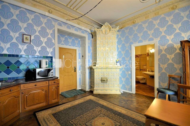 Pagalma ēka, renovēta māja, labiekārtots apzaļumots pagalms, slēgts pagalms, ieeja no Rīga - foto 4