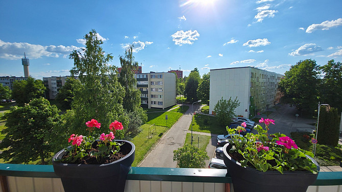 Dzīvokļa video tūri var noskatīties, nospiežot uz mājas lapas sludinājuma lejas daļā. Tas ļaus... Salaspils - foto 12