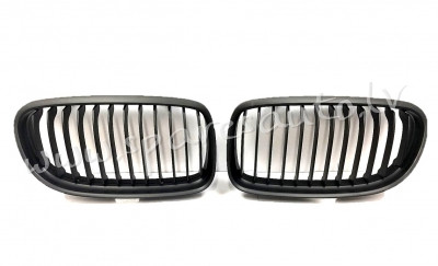 51712146912T2 - OE 51712146911; 51712146912  TUNING FULL BLACK DESIGN (spīdīgs) L+R - Reste - BMW 3  Rīga - foto 1