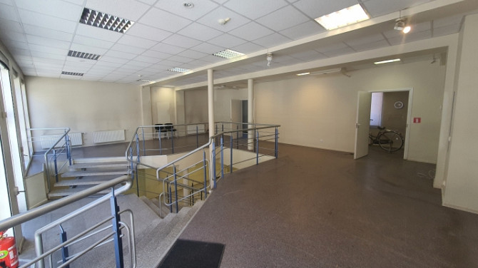 Gaišas un plašas tirdzniecības vai salona telpas Stabu ielā 42.  Iepriekš telpās atradās Rīga - foto 5