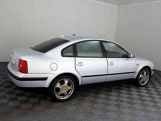 Volkswagen Passat Comfortline 1.8 92kW Таллин