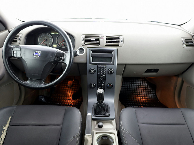Volvo V50 Facelift 1.8 92kW Таллин - изображение 5