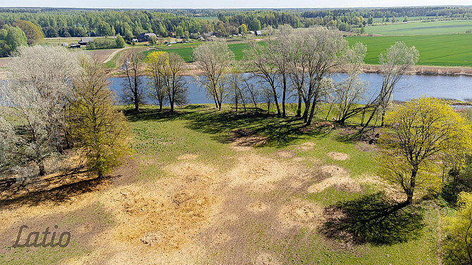 Pārdod unikālu īpašumu Lielupes krastā  5,2 ha zemes ar ~280 m garu krasta līniju

Ja Jelgava un novads - foto 4