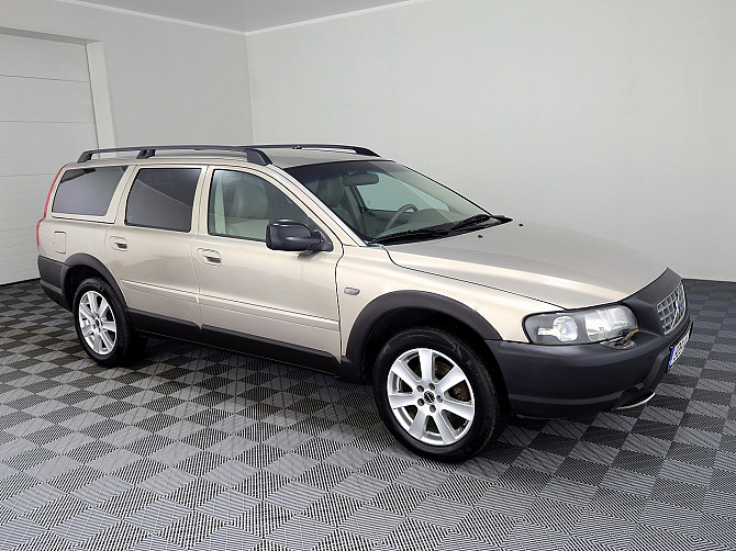 Volvo XC70 Summum LPG ATM 2.4 147kW Таллин - изображение 1