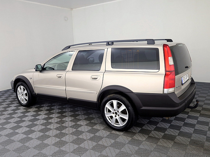 Volvo XC70 Summum LPG ATM 2.4 147kW Таллин - изображение 4
