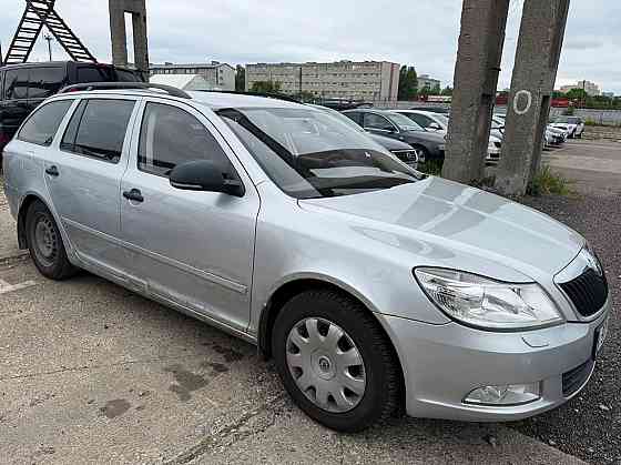 Skoda Octavia Comfortline Facelift 1.4 90kW Tallina