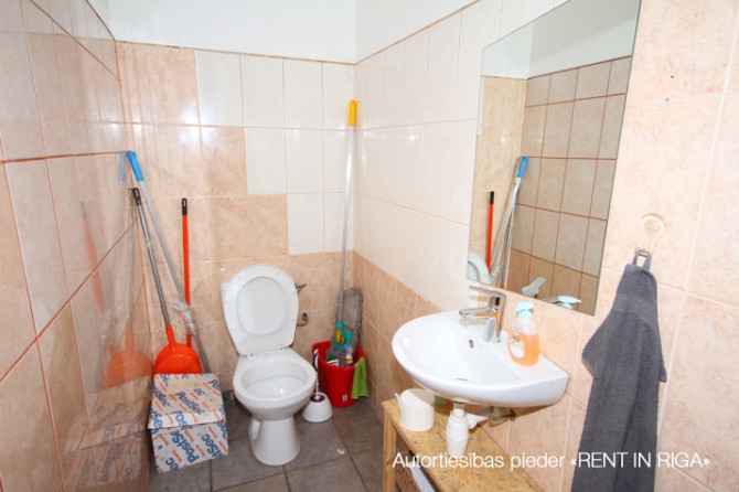 Izīrē plašas atvērta plānojuma telpas  piemērotas birojam, apmācībām, ekspozīciju zālei, Rīga - foto 8