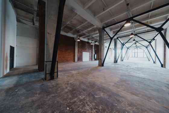 High-quality production premises on the 2nd floor with a freight elevator.  A newly renovated large  Рига
