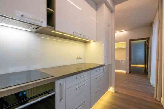 Kвартира в проекте Felicity Apartments в центре Риги.  Квартира оборудована всем Рига