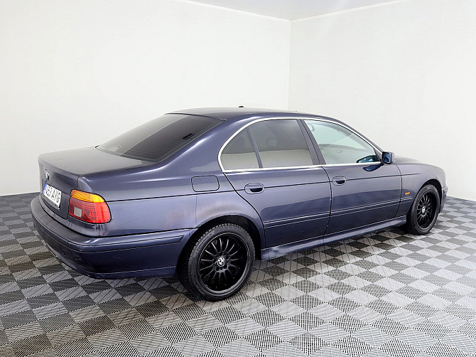 BMW 525 Sportpakett Facelift ATM 2.5 D 120kW Tallina - foto 3