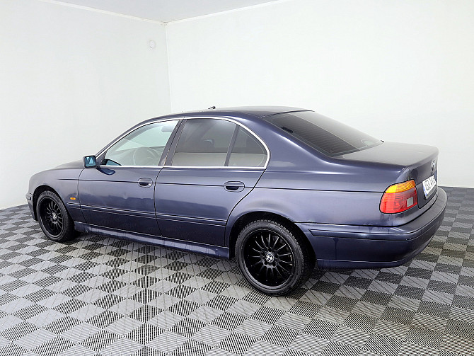 BMW 525 Sportpakett Facelift ATM 2.5 D 120kW Tallina - foto 4