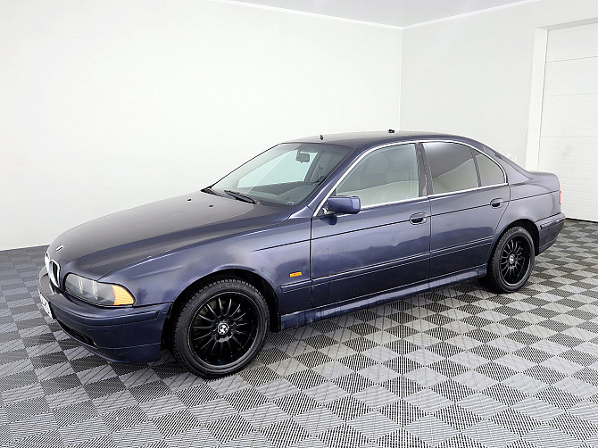 BMW 525 Sportpakett Facelift ATM 2.5 D 120kW Tallina - foto 2