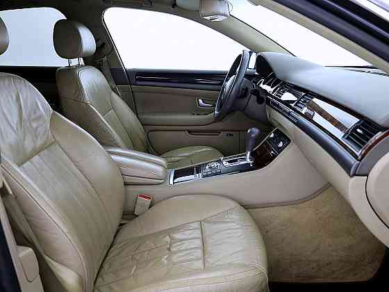 Audi A8 Quattro ATM 3.0 TDI 171kW Tallina
