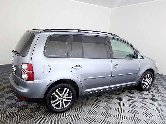 Volkswagen Touran Comfortline Facelift 1.9 TDI 77kW Tallina - foto 3