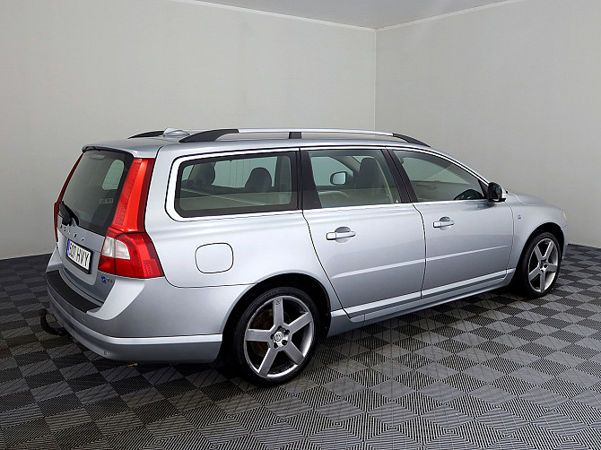 Volvo V70 Ocean Race ATM 2.4 D5 136kW Tallina - foto 3