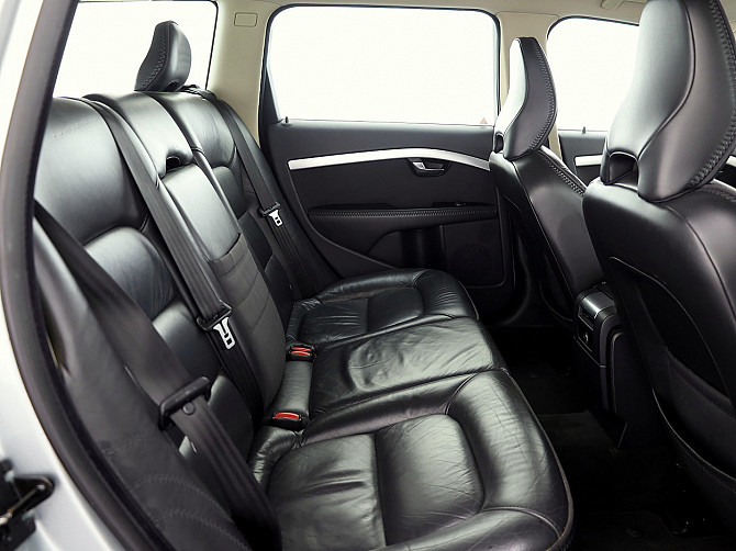 Volvo V70 Ocean Race ATM 2.4 D5 136kW Tallina - foto 7