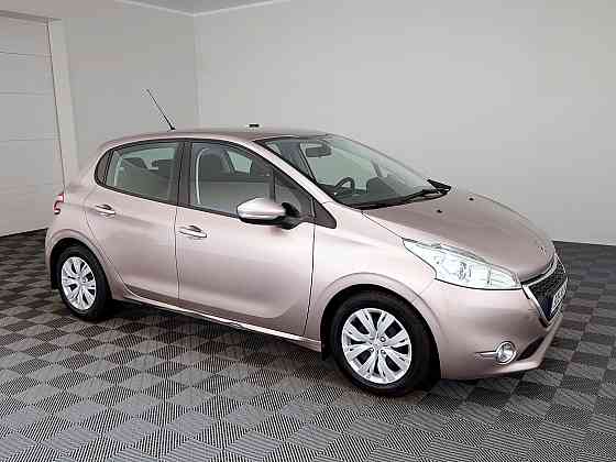 Peugeot 208 Elegance 1.2 60kW Tallina
