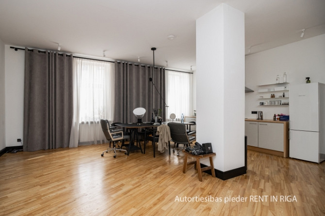 Plašs dzīvoklis Klusajā centrā - Elizabetes ielā 8.  Dzīvokļa plānojums: + dzīvojamā Rīga - foto 4