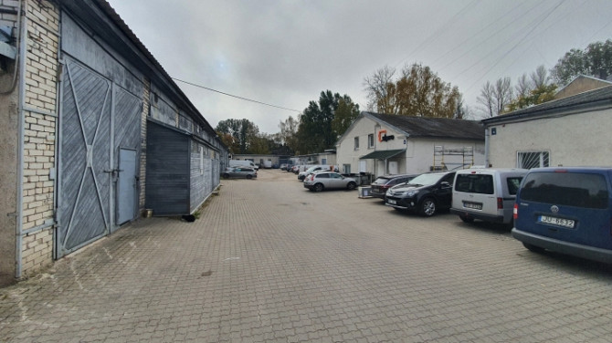 Biroja vai veikala telpas izdevīgā lokācijā.  Foto informatīvs, piedāvājam blakus telpas šajā pat te Рига - изображение 3