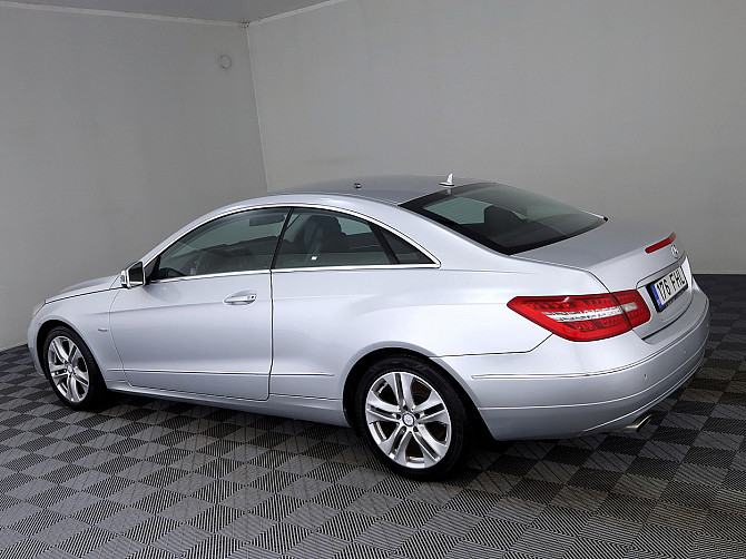 Mercedes-Benz E 250 Coupe Avantgarde ATM 2.1 CDI 150kW Таллин - изображение 4