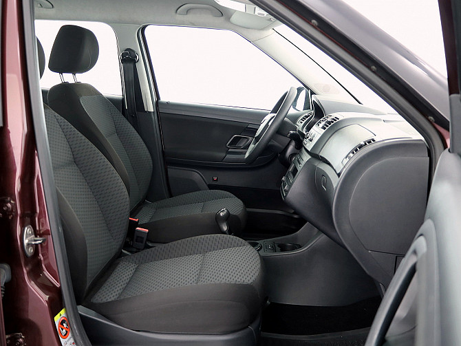 Skoda Fabia Comfortline Facelift 1.2 51kW Таллин - изображение 6