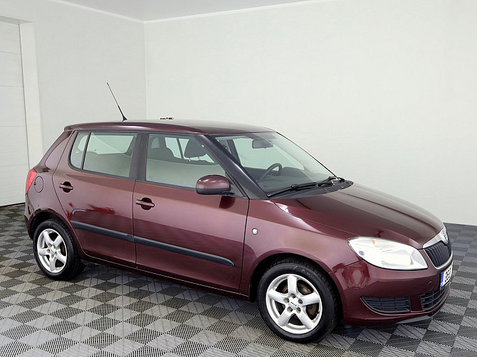 Skoda Fabia Comfortline Facelift 1.2 51kW Таллин - изображение 1