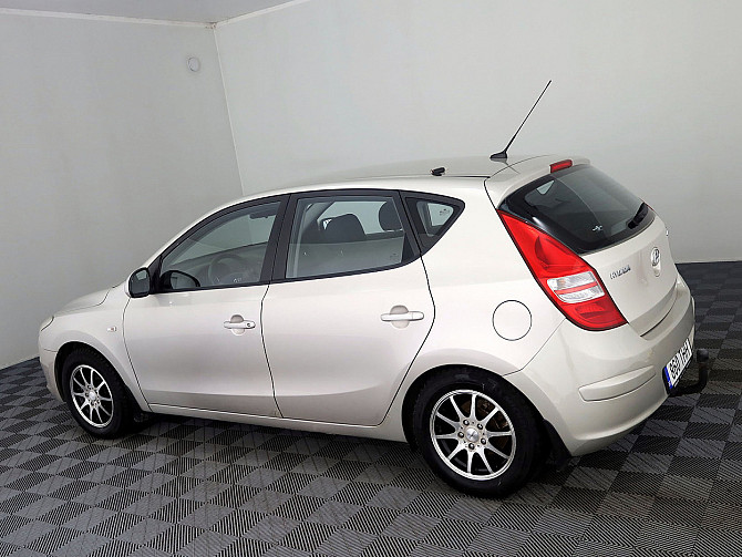 Hyundai i30 Elegance 1.6 90kW Таллин - изображение 4