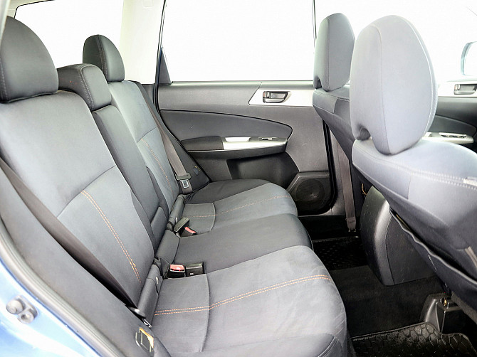 Subaru Forester Comfort AWD 2.0 TD 108kW Таллин - изображение 7