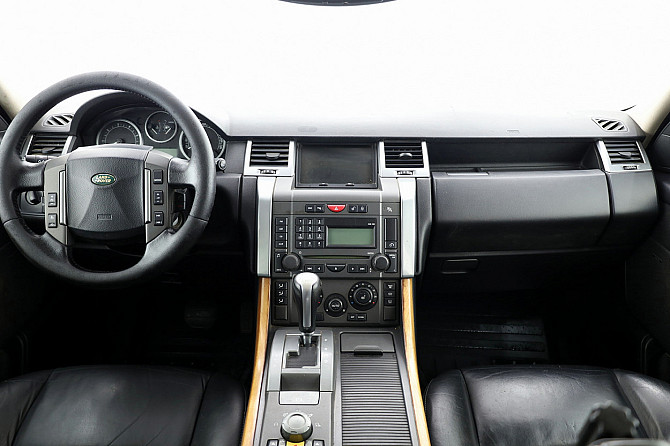 Land Rover Range Rover Sport HSE Luxury 2.7 TDV6 140kW Таллин - изображение 5