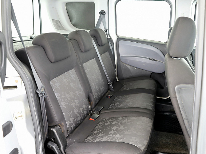 Opel Combo Tour 1.6 CDTi 77kW Таллин - изображение 7