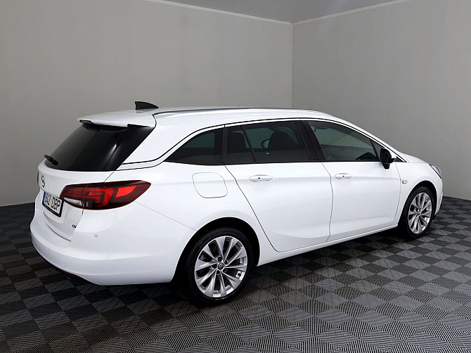 Opel Astra Sports Tourer ATM 1.6 CDTi 100kW Таллин - изображение 3