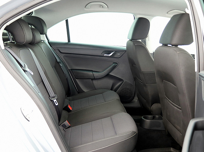Skoda Rapid Comfortline ATM 1.4 90kW Таллин - изображение 7