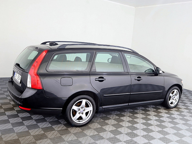 Volvo V50 Facelift ATM 2.0 D4 100kW Таллин - изображение 3