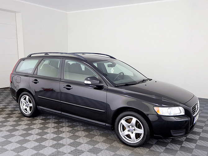 Volvo V50 Facelift ATM 2.0 D4 100kW Таллин - изображение 1