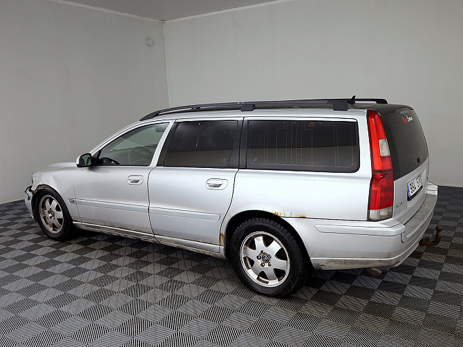 Volvo V70 Summum ATM 2.4 D5 120kW Таллин - изображение 4