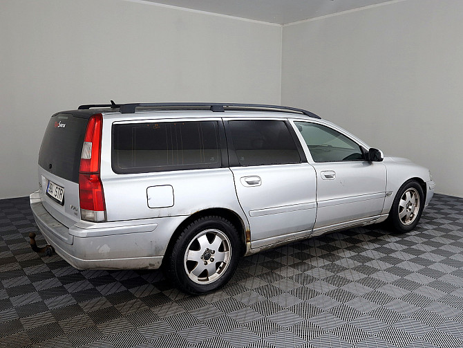 Volvo V70 Summum ATM 2.4 D5 120kW Таллин - изображение 3