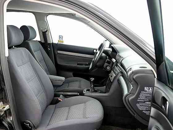 Audi A4 Sportline 1.8 92kW Tallina