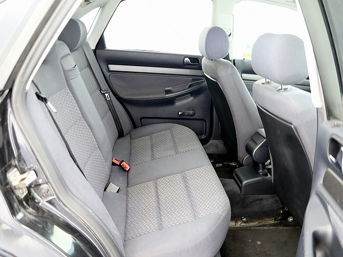 Audi A4 Sportline 1.8 92kW Tallina - foto 7