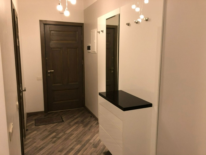 Pārdod mājīgu un funkcionāli plānotu dzīvokli Rīgas Klusajā centrā  vienā no Rīga - foto 6