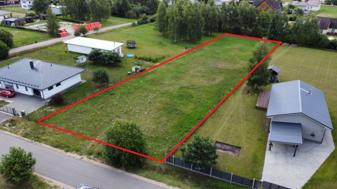 Apbūves zeme  privātmāju rajonā Jaunolainē. Zemes gabala platība 2802 m2, regulāra Olaine - foto 1
