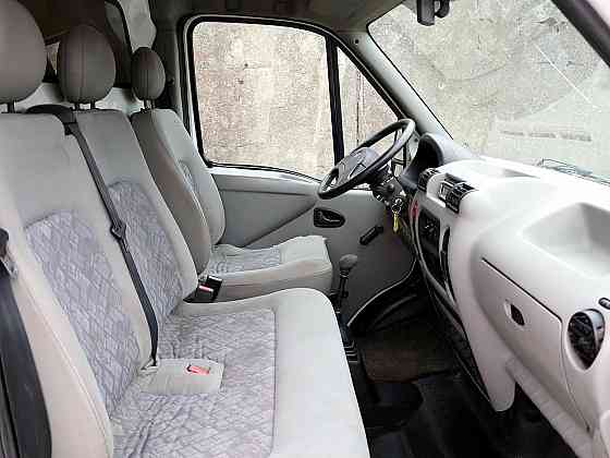 Opel Movano Van 2.5 dCi 84kW Tallina