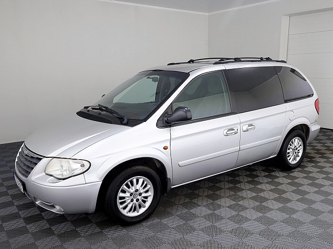 Chrysler Voyager Comfort ATM 2.8 CRD 110kW Tallina - foto 2