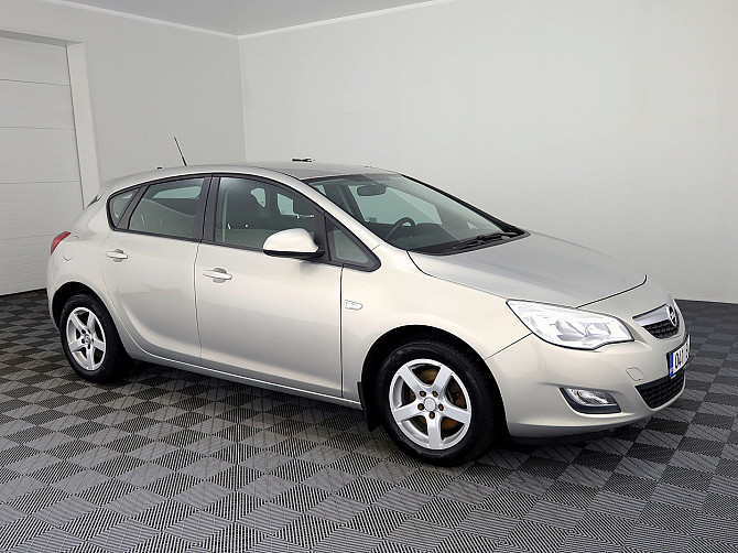Opel Astra Elegance 1.7 CDTi 92kW Tallina - foto 1