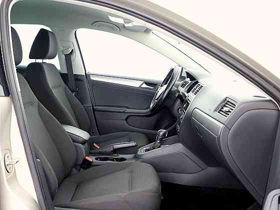 Volkswagen Jetta Comfortline Facelift ATM 1.4 92kW Tallina