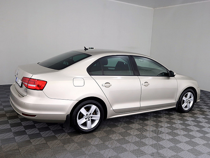 Volkswagen Jetta Comfortline Facelift ATM 1.4 92kW Tallina - foto 3