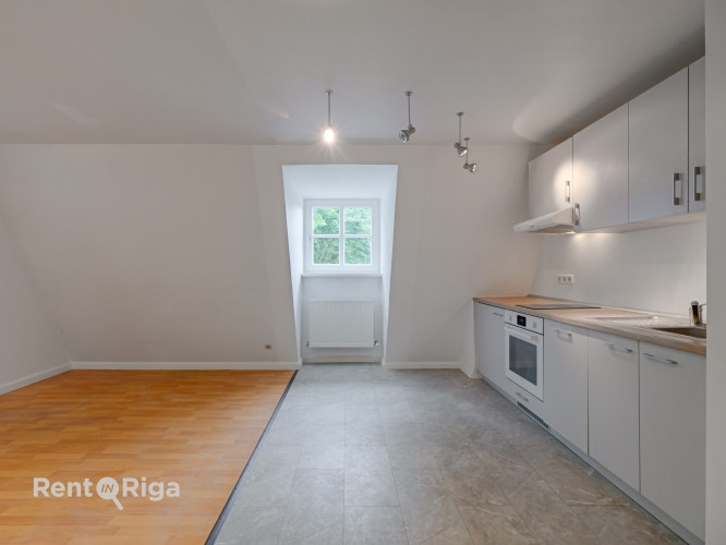 Divstāvu birojs Jēkaba kazarmās.  Pirmajā līmenī ir plaša koridora un virtuves zona, 1 Rīga - foto 3